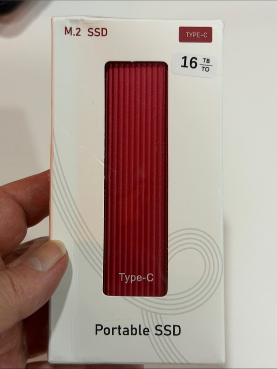Other - Portable M.2 Type-C SSD 16TB - Red